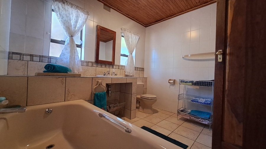 4 Bedroom Property for Sale in Vrede Free State